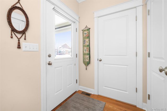 15 Cowdrey Street, Warwick, NY 10990