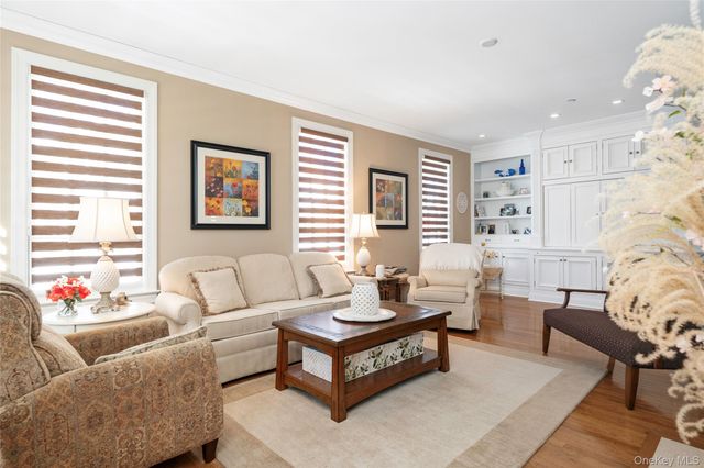 15 Cowdrey Street, Warwick, NY 10990