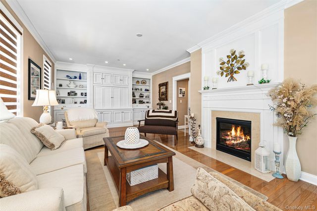 15 Cowdrey Street, Warwick, NY 10990