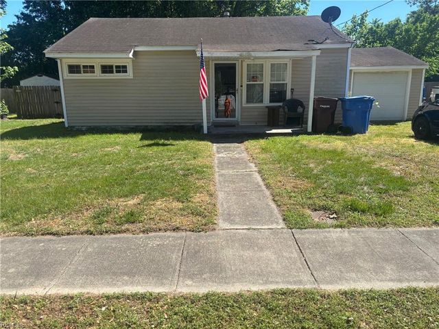 2425 Lofurno RD, Chesapeake, VA 23323