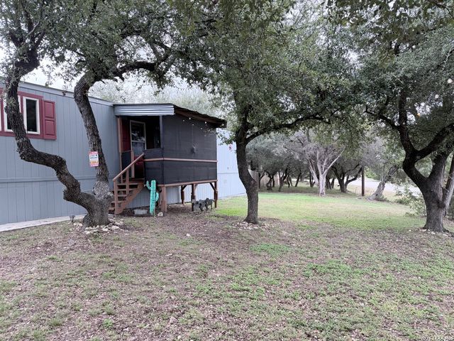 157 DEER RUN PASS, Canyon Lake, TX 78133