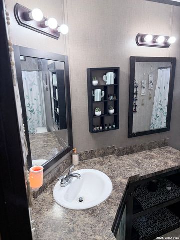 157 DEER RUN PASS, Canyon Lake, TX 78133