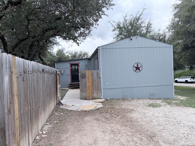 157 DEER RUN PASS, Canyon Lake, TX 78133