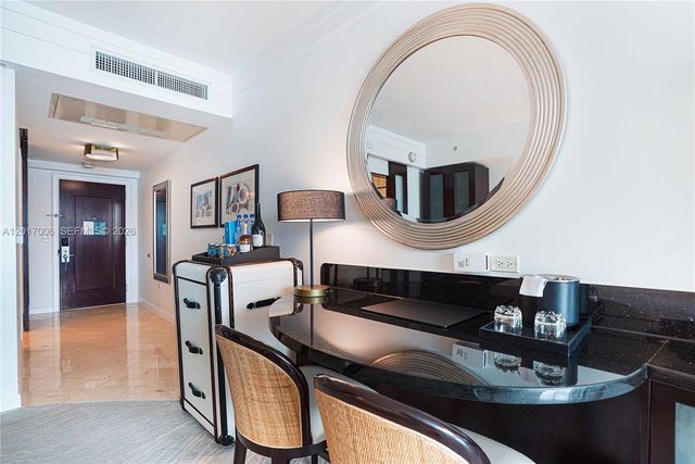 4391 Collins Avenue 916, Miami Beach, FL 33140