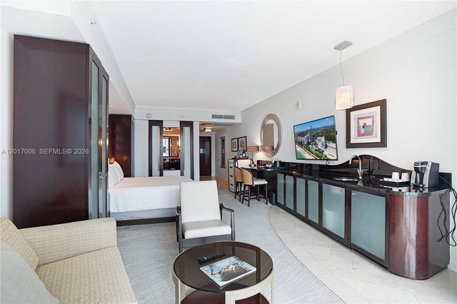 4391 Collins Avenue 916, Miami Beach, FL 33140