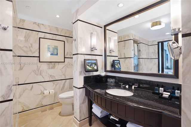 4391 Collins Avenue 916, Miami Beach, FL 33140