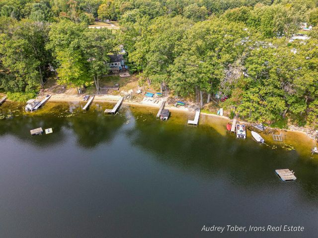 5190 N Bass Lake Road, Irons, MI 49644