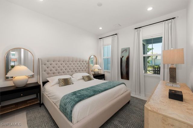 7315 Cayo Coco LN, Naples, FL 34113