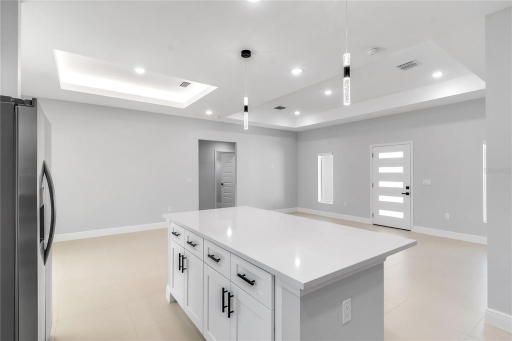 Image 13 of property listing at 11375 SE 74TH AVENUE, Belleview, FL 34420