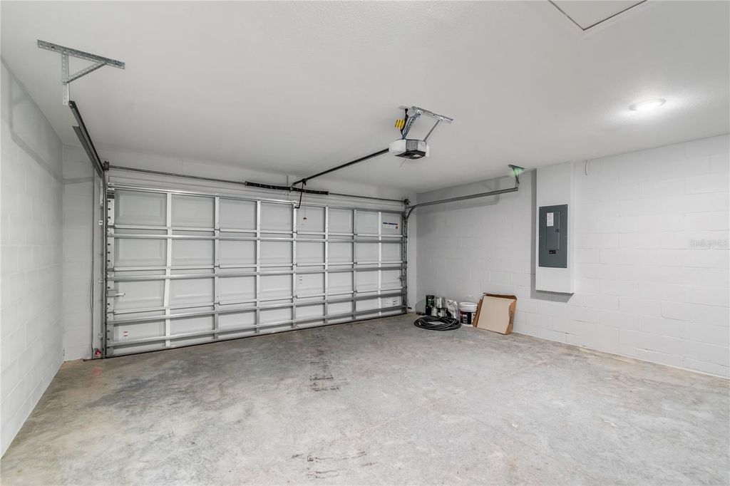 Image 32 of property listing at 11375 SE 74TH AVENUE, Belleview, FL 34420