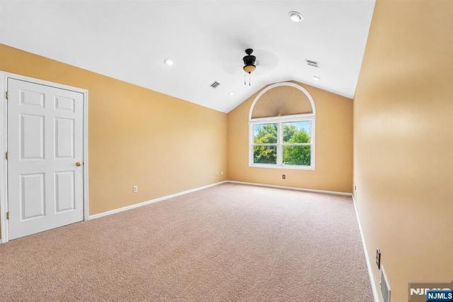 22 Brighton Terrace, Par-troy Hills Twp., NJ 07054