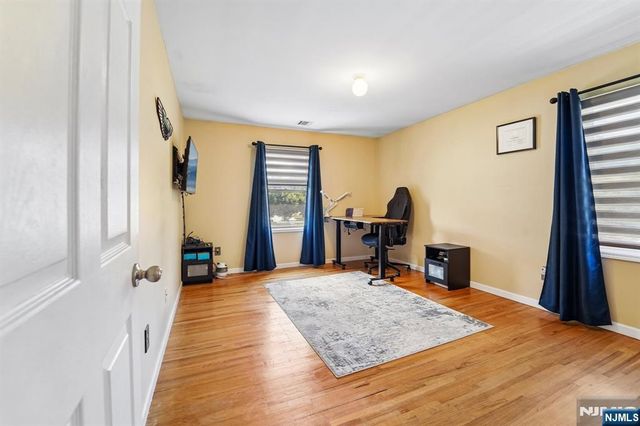 22 Brighton Terrace, Par-troy Hills Twp., NJ 07054