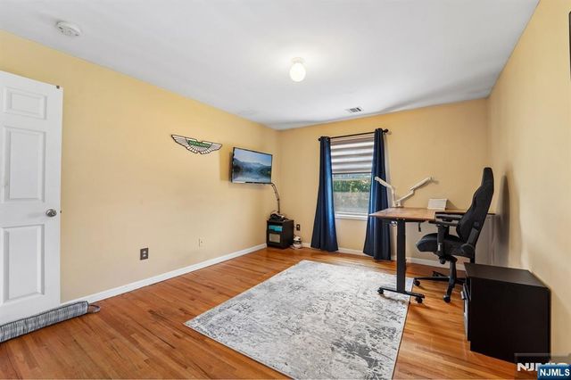 22 Brighton Terrace, Par-troy Hills Twp., NJ 07054