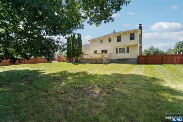 22 Brighton Terrace, Par-troy Hills Twp., NJ 07054