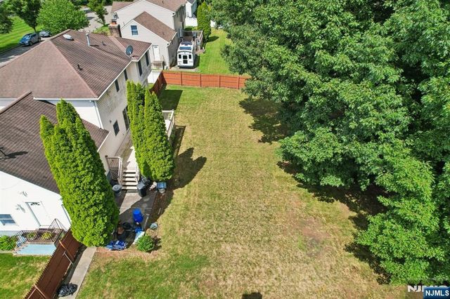 22 Brighton Terrace, Par-troy Hills Twp., NJ 07054