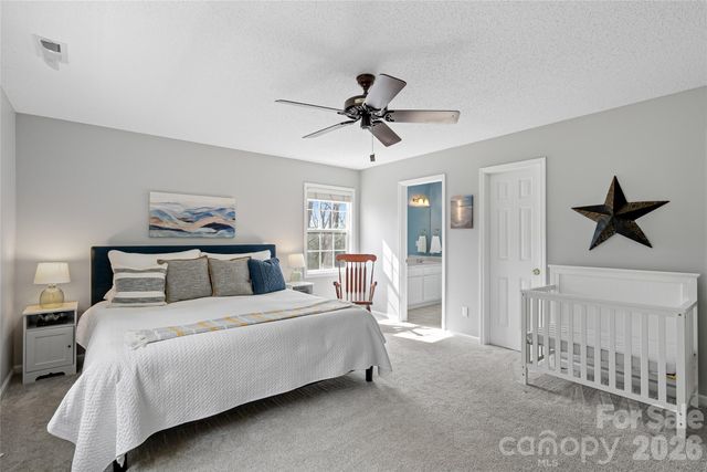 505 Kings Ridge, Asheville, NC 28804