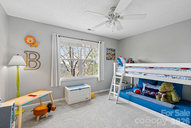 505 Kings Ridge, Asheville, NC 28804