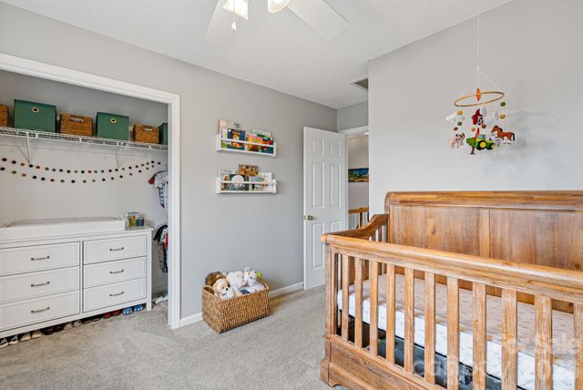 505 Kings Ridge, Asheville, NC 28804