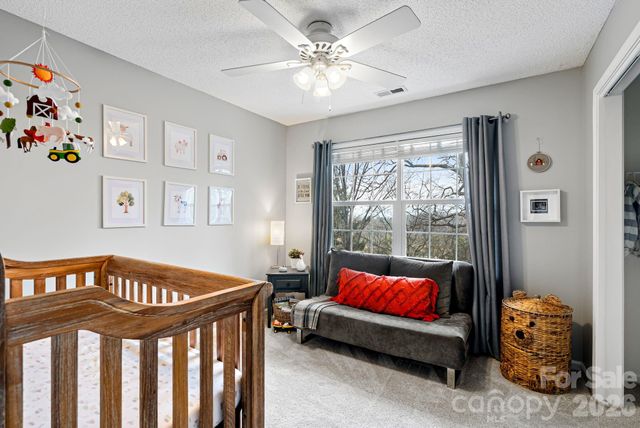 505 Kings Ridge, Asheville, NC 28804