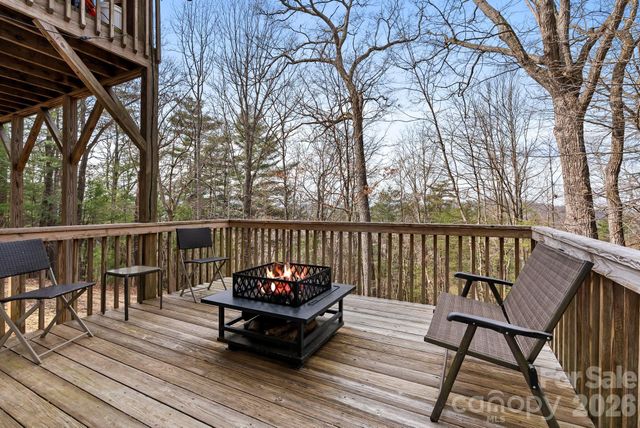 505 Kings Ridge, Asheville, NC 28804