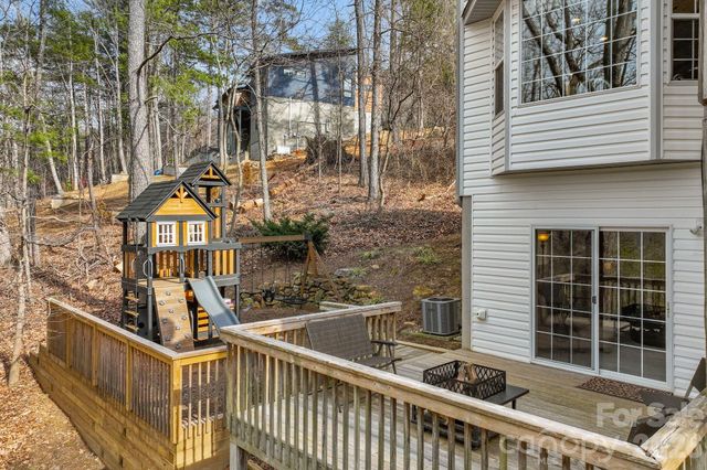 505 Kings Ridge, Asheville, NC 28804