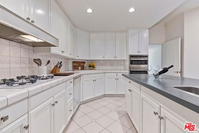 11603 Mississippi Avenue, Los Angeles, CA 90025