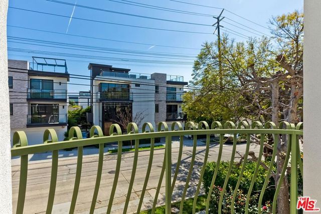 11603 Mississippi Avenue, Los Angeles, CA 90025