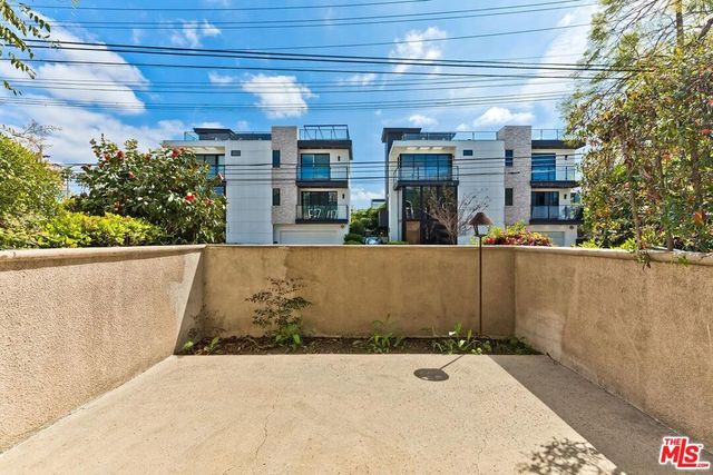11603 Mississippi Avenue, Los Angeles, CA 90025