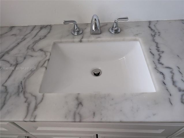 11930 NE 19th Dr 26, North Miami, FL 33181