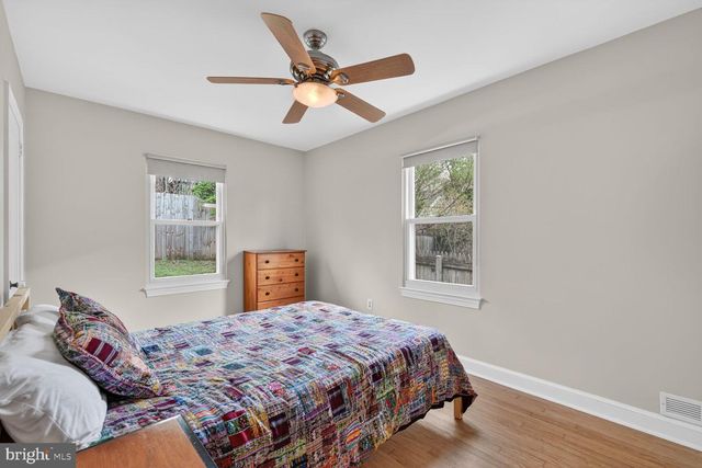 2017 S RANDOLPH ST S, Arlington, VA 22204