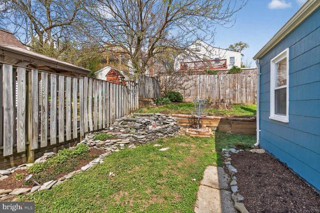 2017 S RANDOLPH ST S, Arlington, VA 22204