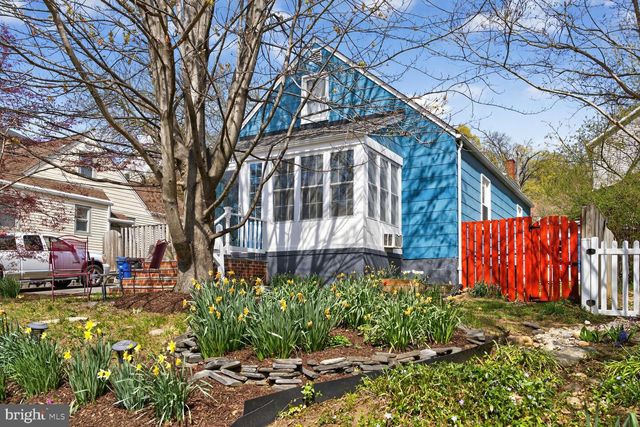 2017 S RANDOLPH ST S, Arlington, VA 22204