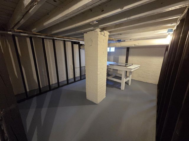 6123 8th AVENUE, Kenosha, WI 53143