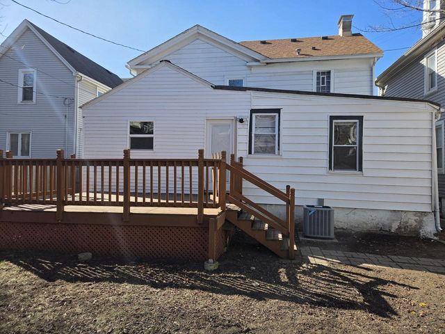 6123 8th AVENUE, Kenosha, WI 53143