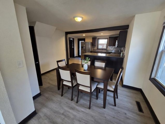 6123 8th AVENUE, Kenosha, WI 53143