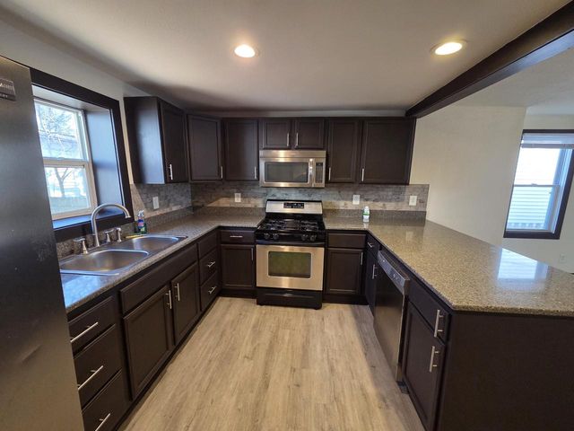 6123 8th AVENUE, Kenosha, WI 53143