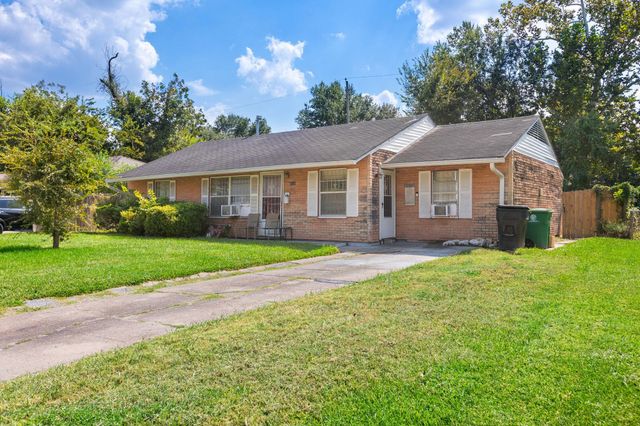 6026 Wortham Way, Houston, TX 77033