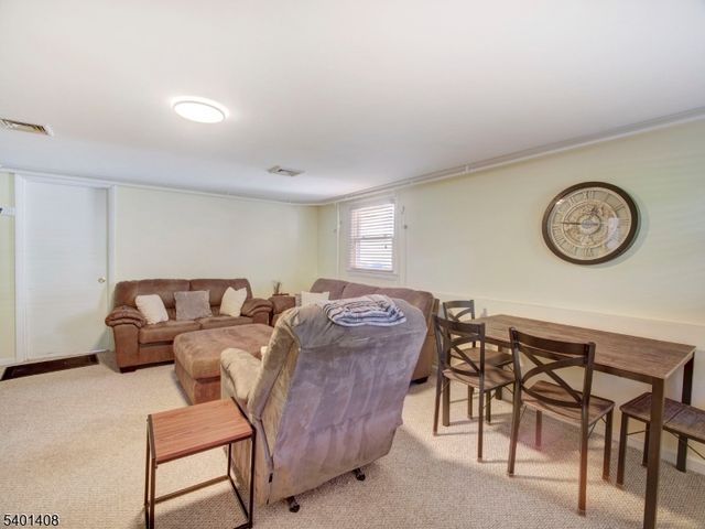 121 Woodland Ave, Rutherford Boro, NJ 07070