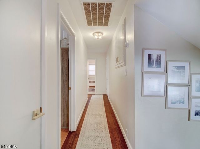 121 Woodland Ave, Rutherford Boro, NJ 07070