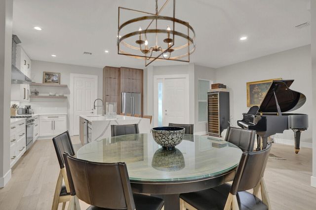 735 Cable Beach Lane, North Palm Beach, FL 33410