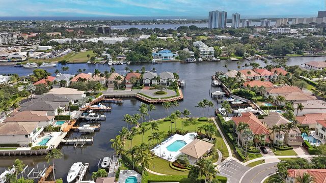 735 Cable Beach Lane, North Palm Beach, FL 33410