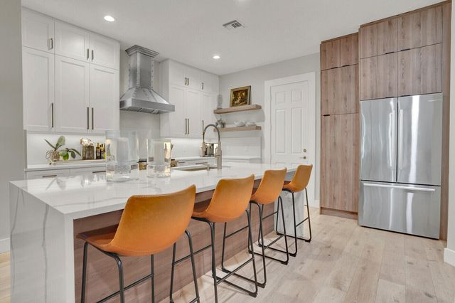 735 Cable Beach Lane, North Palm Beach, FL 33410