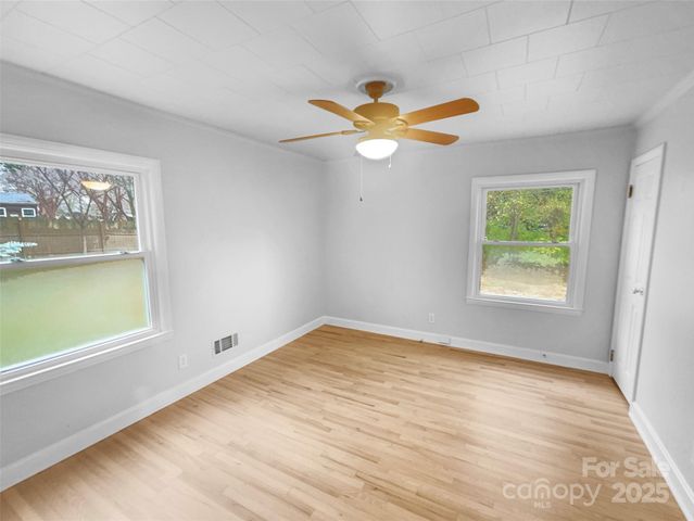 2009 Hickory Grove Road, Gastonia, NC 28056