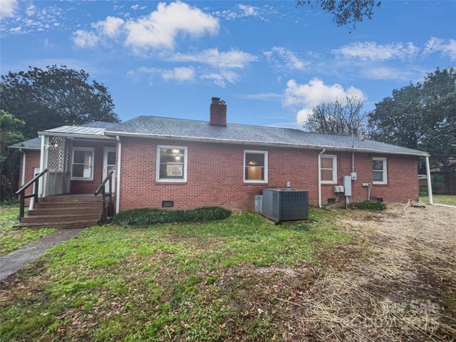 2009 Hickory Grove Road, Gastonia, NC 28056