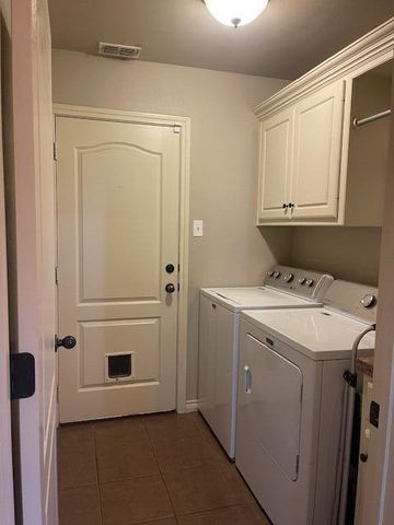 5828 104th Street, Lubbock, TX 79424