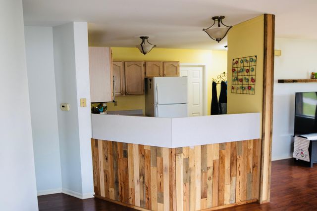 3612 Creekside Drive, Valparaiso, IN 46383