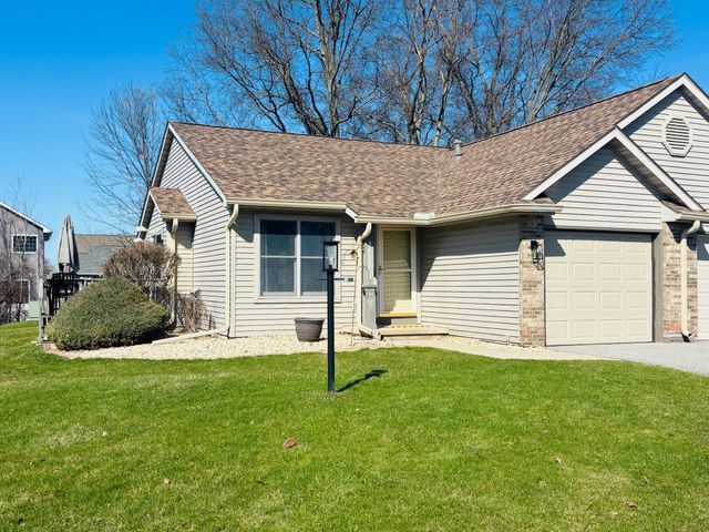 3612 Creekside Drive, Valparaiso, IN 46383