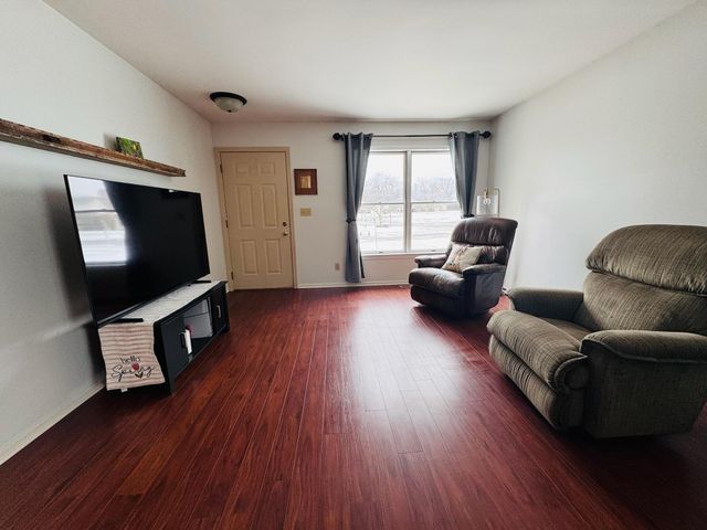 3612 Creekside Drive, Valparaiso, IN 46383