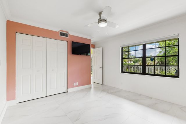 2656 Riverside Drive 2656, Coral Springs, FL 33065