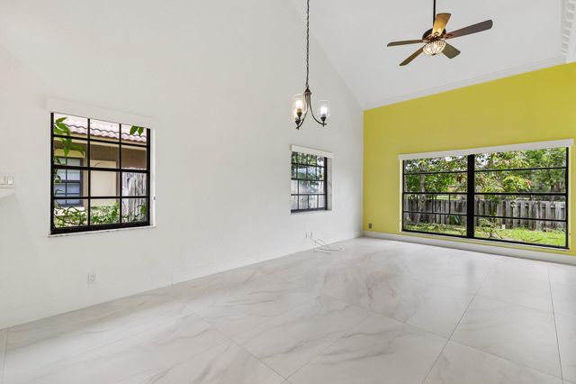 2656 Riverside Drive 2656, Coral Springs, FL 33065